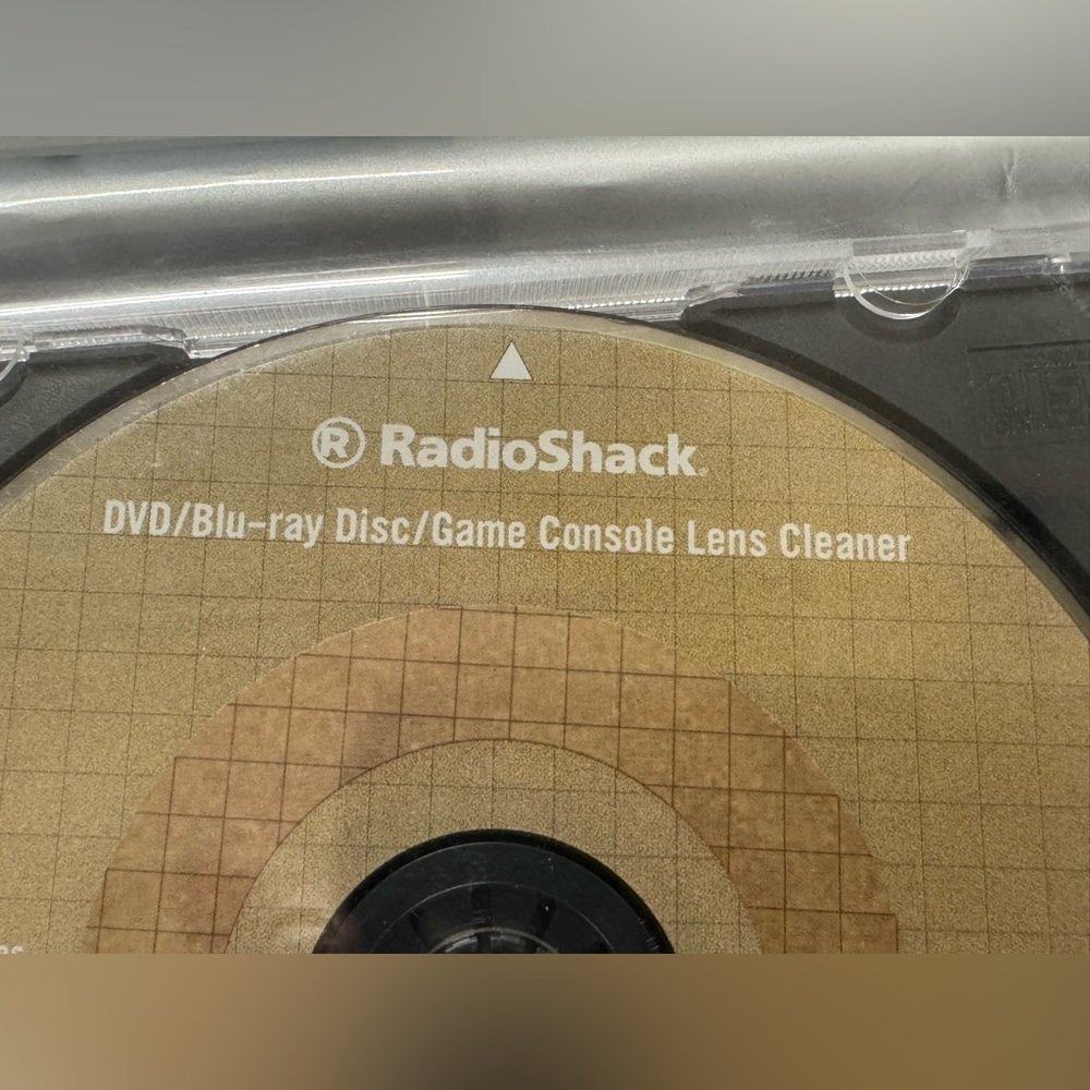 Radio Shack DVD/Blu-Ray Disc/Game Console Lens Cleaner - New! - Picture 2 of 4